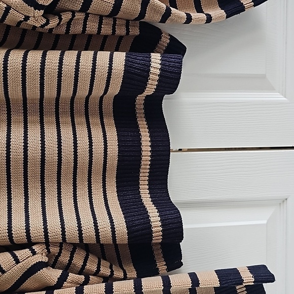 New INDUSTRY REPUBLIC CLOTHING Saddle Stripe Crewneck Sweater XL Khaki/Navy - Picture 9 of 14